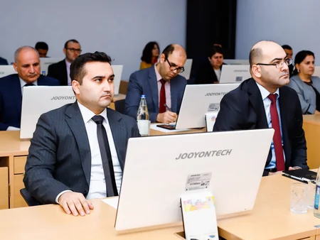 Naxçıvanda prezident seçkilərində medianın rolu və vəzifələri ilə bağlı seminar keçirilib