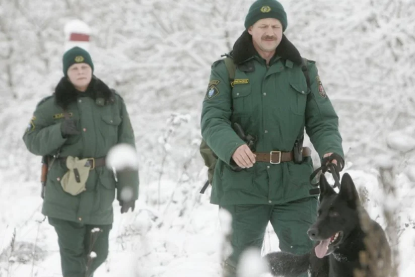 Lithuania building a fence on border with Russia