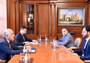 Али Асадов встретился с президентом Международной автомобильной федерации