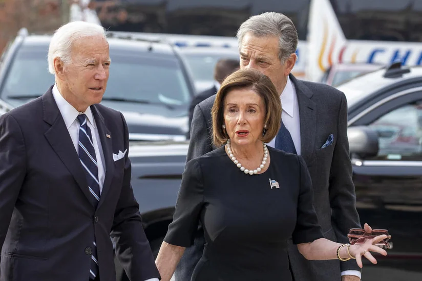 ABŞ Prezidenti Nensi Pelosi ilə Kiyevə səfərini müzakirə edib