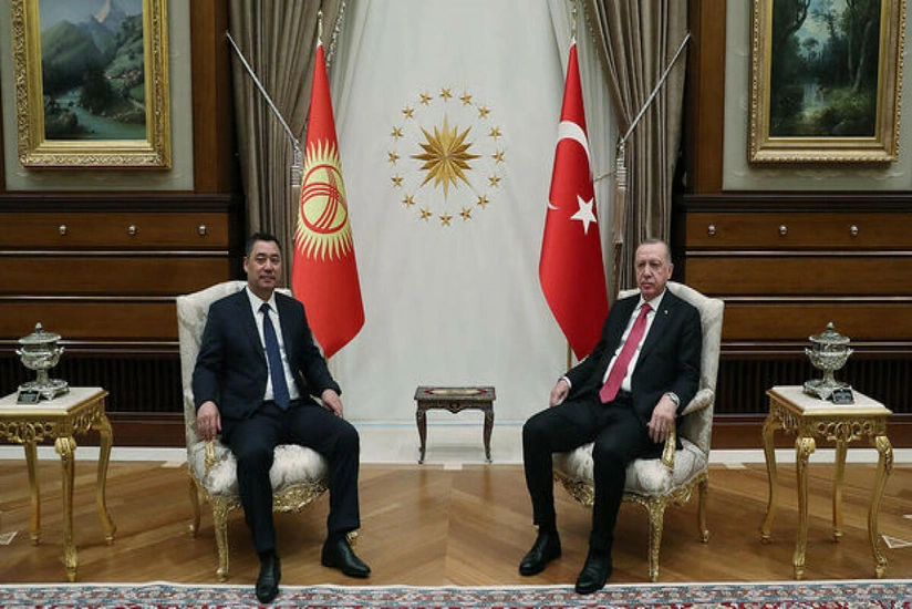 Kyrgyz President makes phone call to Erdogan