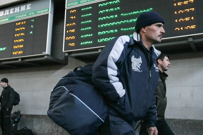 Rusiyada miqrantlar üçün qanun sərtləşdirilir