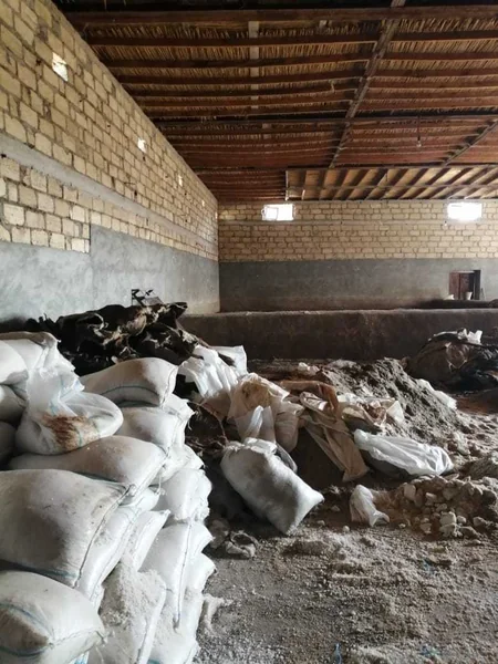 AQTA Gəncədə heyvanların daxili orqanları və dərisini antisanitar şəraitdə emal edən sex aşkarlayıb