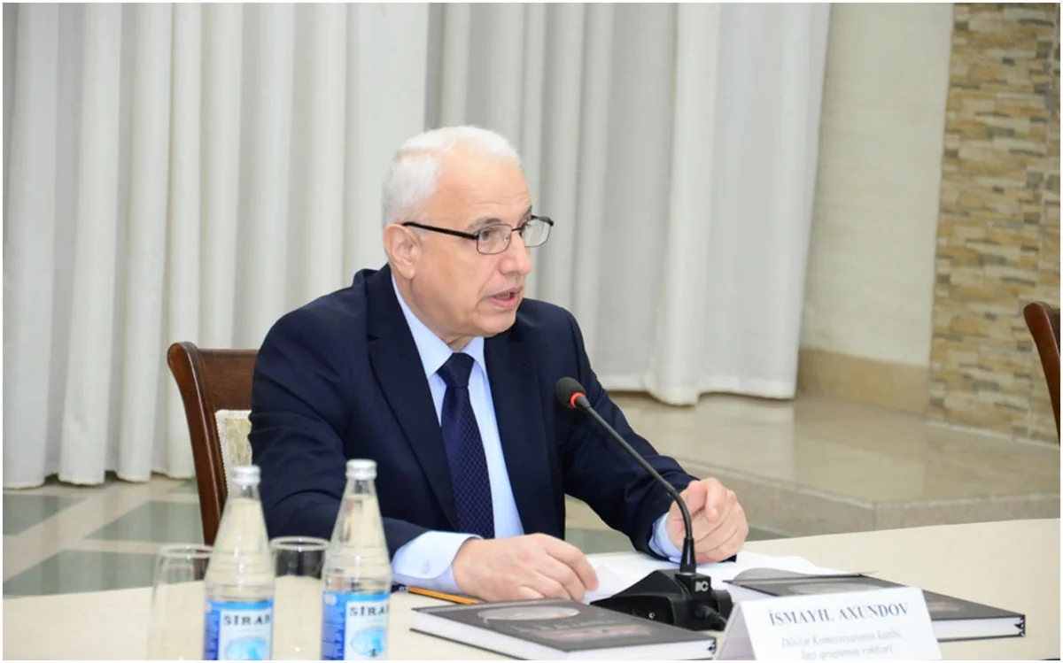 State Commission says burials found in liberated areas to be opened through inl't organizations