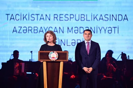 Tacikistanda Azərbaycan Mədəniyyəti Günlərinin açılışı münasibətilə qala konsert keçirilib