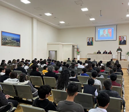 FHN-in Qarabağ Regional Mərkəzi tərəfindən orta məktəbdə təlim keçirilib