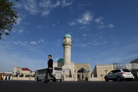 Bakıdakı Şah Abbas məscidi əsaslı təmir olunub, minarə tikilib