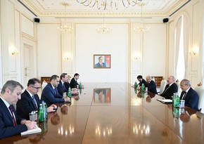 President Ilham Aliyev receives Turkish Minister of Energy and Natural Resources