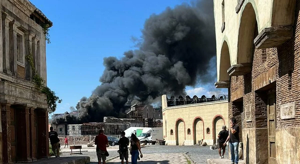 На итальянской киностудии Cinecittà произошел пожар