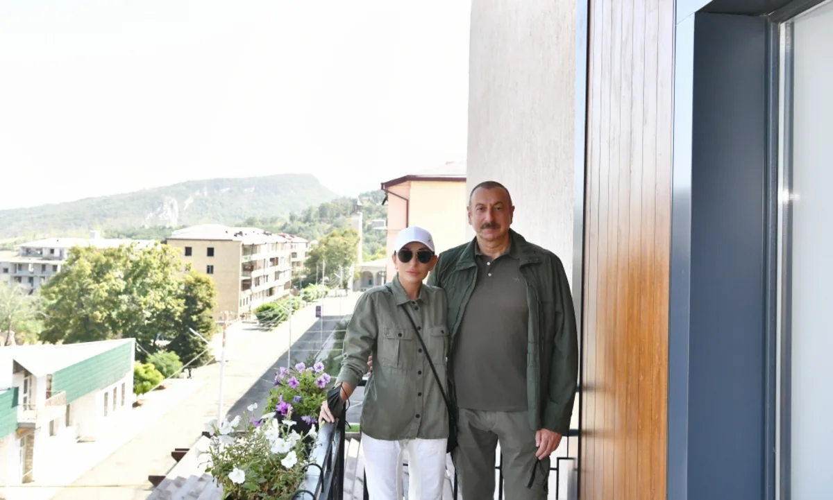 Prezident İlham Əliyev və Mehriban Əliyeva Şuşada “Qarabağ” hotelinin açılışında iştirak ediblər