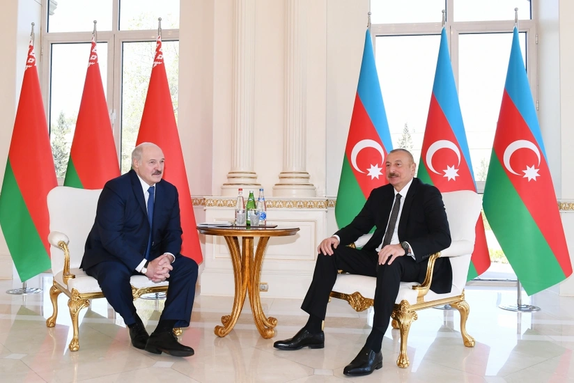 Azerbaijani, Belarusian presidents meet in expanded format