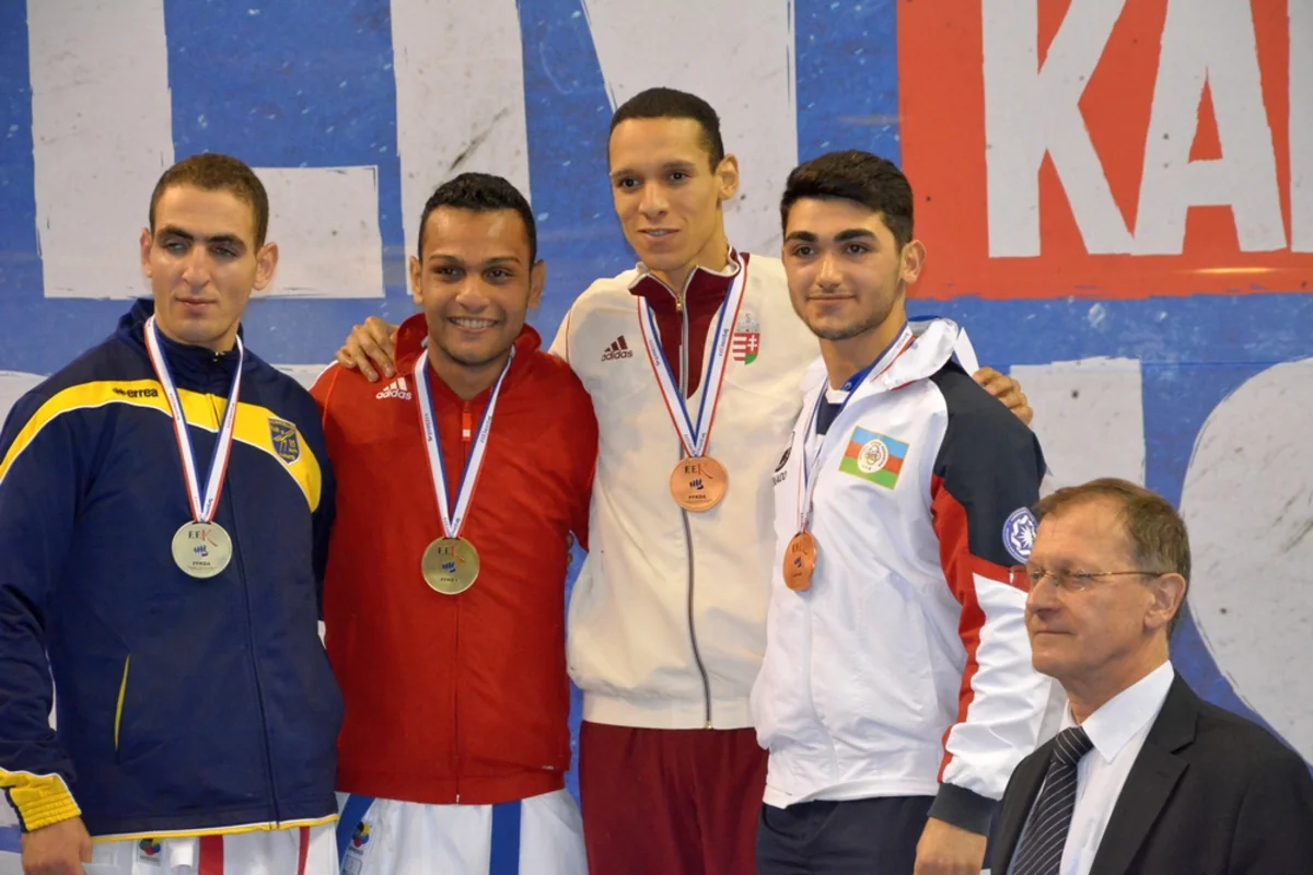 Азербайджанские каратисты завоевали бронзу на турнире Премьер-лиги в Париже