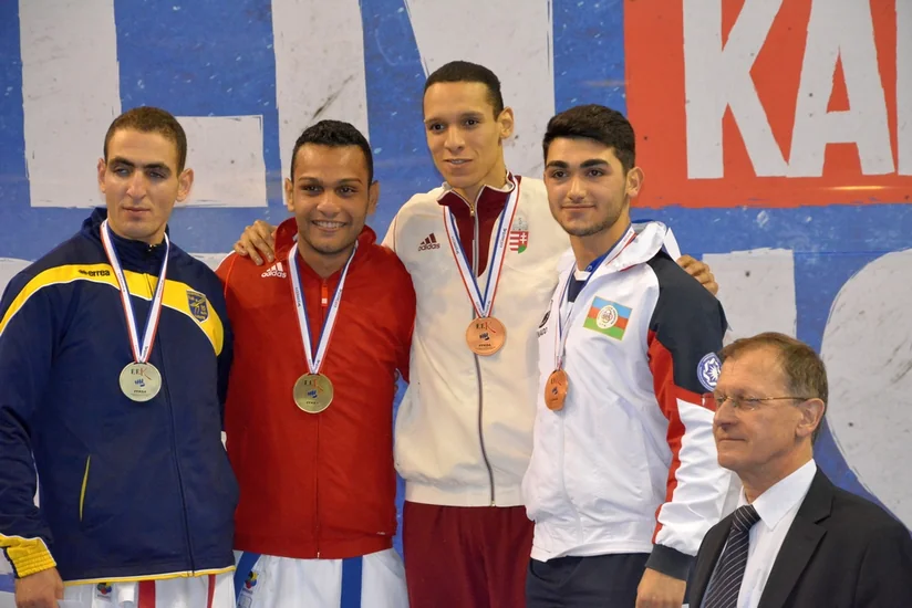 ​Azərbaycan karateçiləri Parisdə haqsızlıqla üzləşiblər