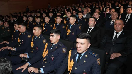 Azərbaycan Həmkarlar İttifaqları Konfederasiyası Sən elə bir zirvəsən adlı tədbir təşkil edib