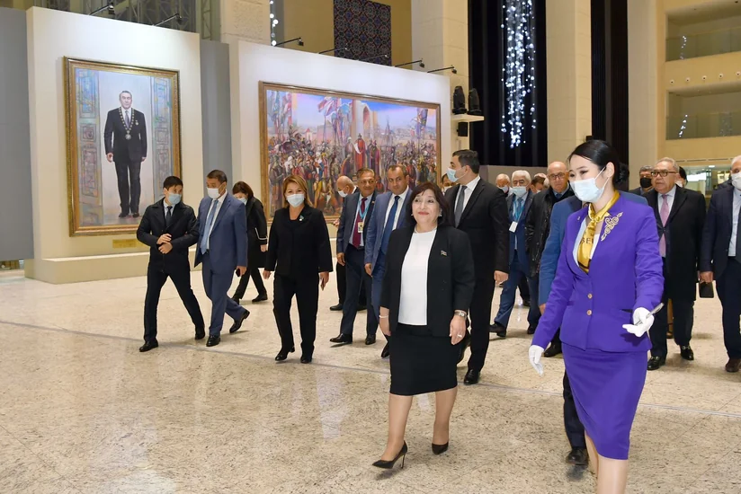 Milli Məclisin nümayəndə heyəti Qazaxıstan Milli Muzeyi ilə tanış olub