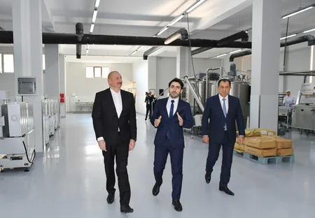 President Ilham Aliyev examines operations of confectionery manufacturing enterprise in Lankaran