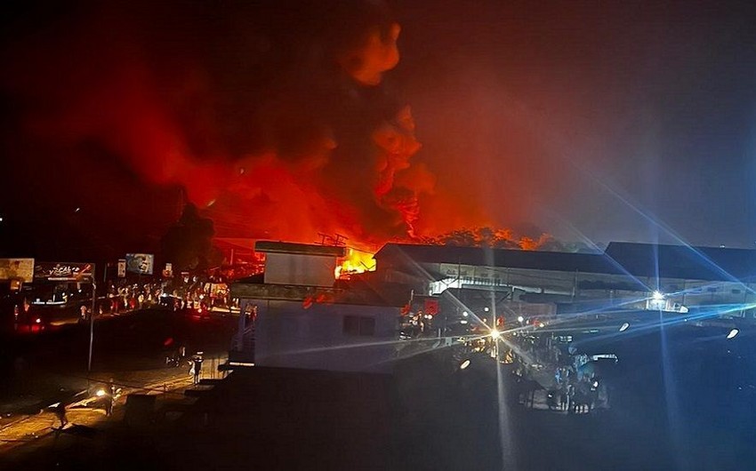 At least 100 killed in Sierra Leone fuel tanker explosion