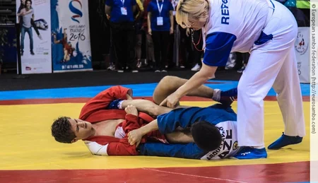 Azərbaycan samboçuları Avropa çempionatında 8 medal qazanıb