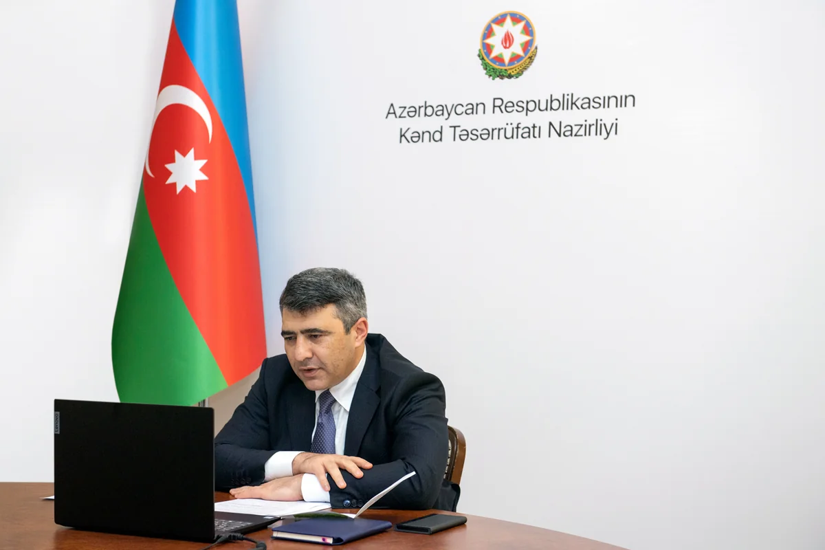 Barama istehsalının səmərəli təşkili mövzusunda onlayn müşavirə keçirilib