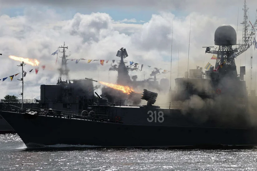 Rusiya, İran və Çin şərti gəminin azad olunmasını təlimini keçiriblər