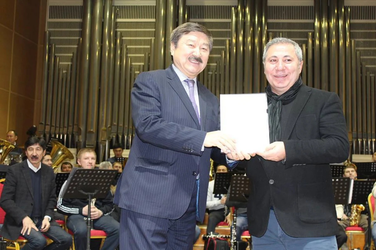 Azərbaycanın məşhur balaban ifaçısı TURKSOY-un mükafatına layiq görülüb