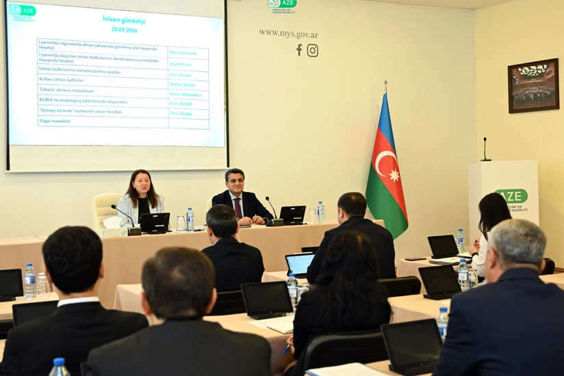 Nazir müavini gənclər və idman idarələrinin rəisləri ilə görüşüb