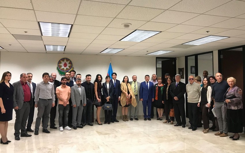 Azərbaycanın Diaspor Komitəsi Kaliforniya azərbaycanlıları ilə görüşüb