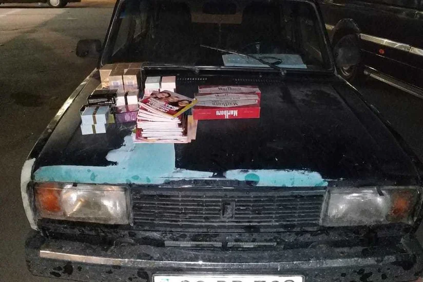 Rusiyadan gətirilən ətir və siqaretlər Azərbaycanda saxlanılıb