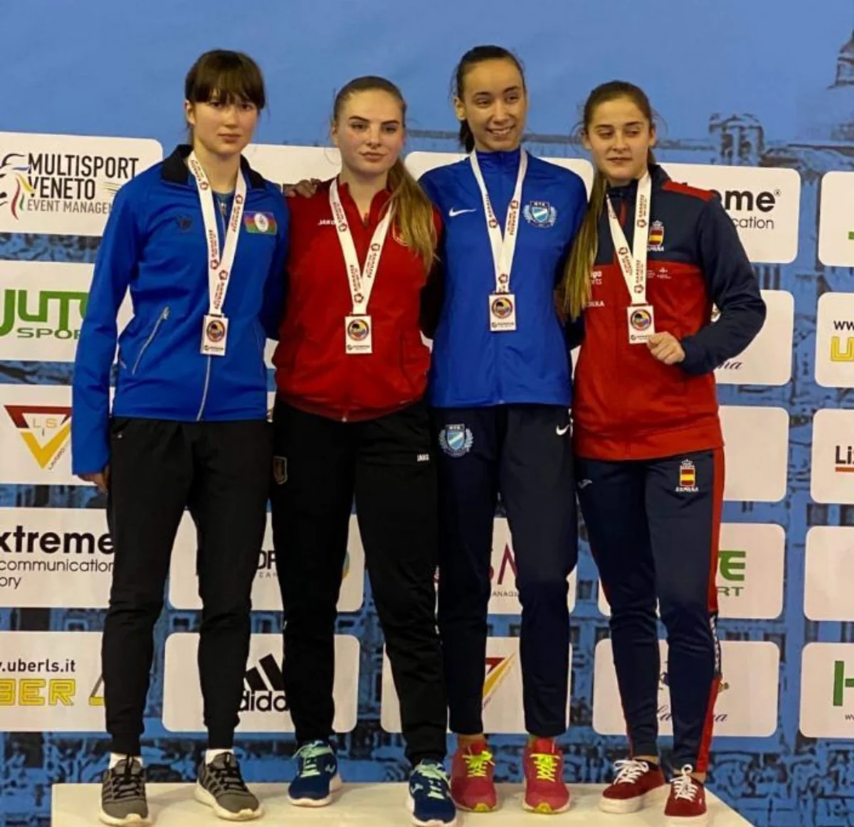 Azərbaycan karateçisi İtaliyada gümüş medal qazanıb