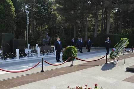 Kəmaləddin Heydərov Belarusun fövqəladə hallar naziri ilə görüşüb