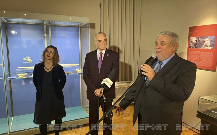 Moskvada heykəltəraş Fazil Nəcəfovun yaradıcılıq albomunun təqdimatı olub