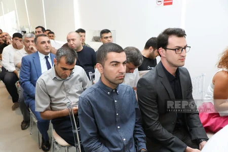 ADY və Mətbuat Şurası jurnalistləri mükafatlandırıb