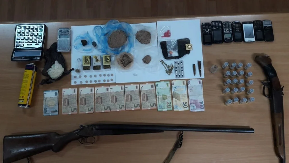 Bərdədə evdən külli miqdarda narkotik və silah-sursat götürülüb - VİDEO - YENİLƏNİB-2