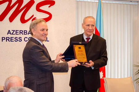 Mətbuat Şurasında veteran jurnalistlərin yubileyləri qeyd edilib