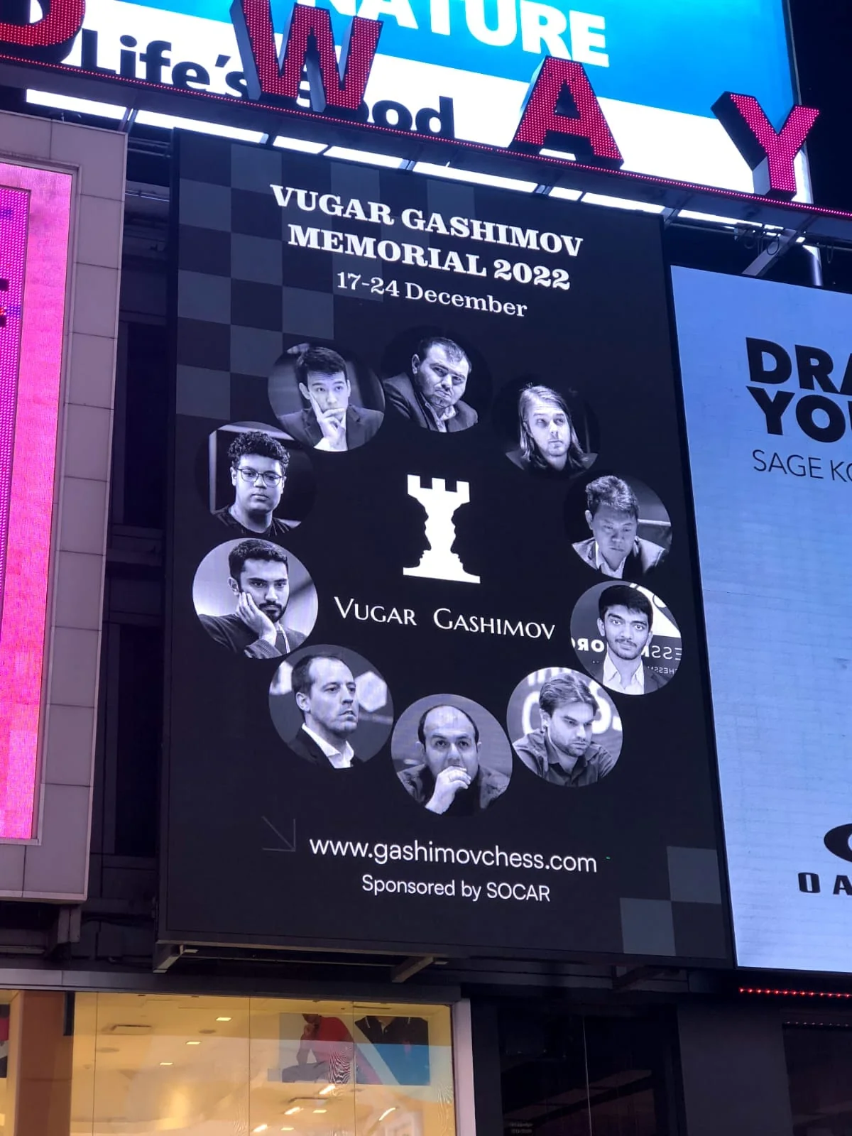 Vüqar Həşimov Memorialı-2022nin afişası Times meydanında nümayiş olunub