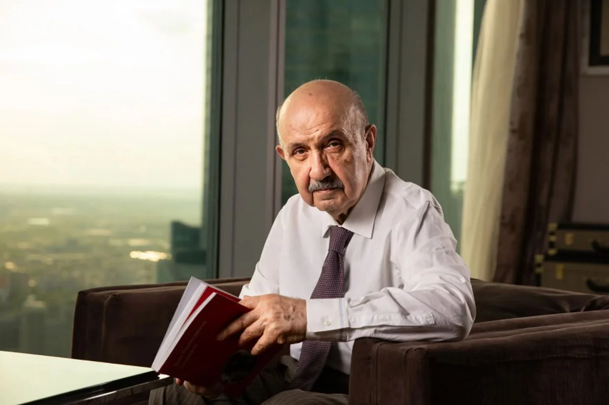 Tanınmış ictimai xadim və diplomat Ramiz Abutalıbov vəfat edib