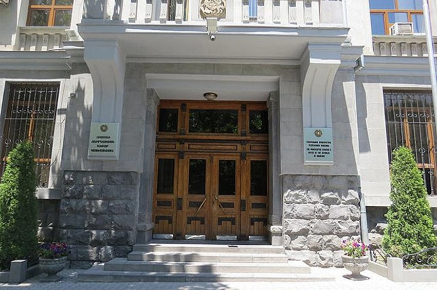 Ermənistanda xüsusi xidmət orqanları rəhbərləri arasındakı danışığın qalmaqallı səs yazısı ilə əlaqədar daha bir cinayət işi açılıb