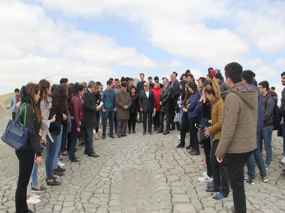 Bakıda “Palçıq vulkanları-dünya möcüzəsi” elmi-praktik konfrans keçirilib
