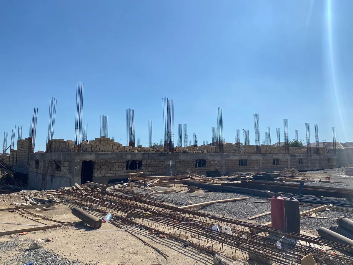 FHN Bakıda qanunsuz tikinti işlərini dayandırıb