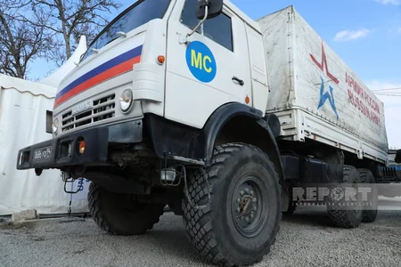 По дороге Ханкенди-Лачын беспрепятственно проехали 67 автомобилей российских миротворцев