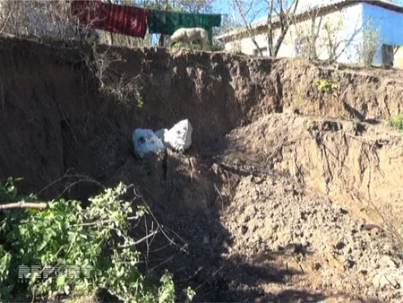 Cəlilabad - Yardımlı avtomobil yollarında sürüşmə aktivləşib - FOTO