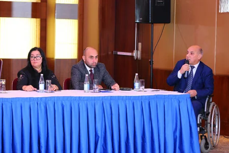 “2023-cü il qrant müsabiqəsi” mövzularının müəyyənləşdirilməsinə həsr olunan ictimai müzakirə keçirilib