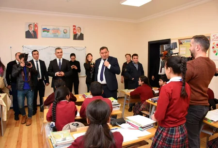 Təhsil Nazirliyi Biləsuvar və Masallıya mediatur təşkil edib