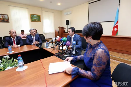 Avropa çempionatında medal qazanan karateçilərlə görüş keçirilib