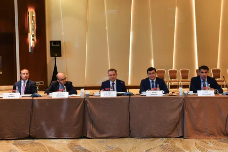 Azərbaycanda dövlət-biznes formatında texnologiya və innovasiyalar sahəsində əməkdaşlıq müzakirə olunub