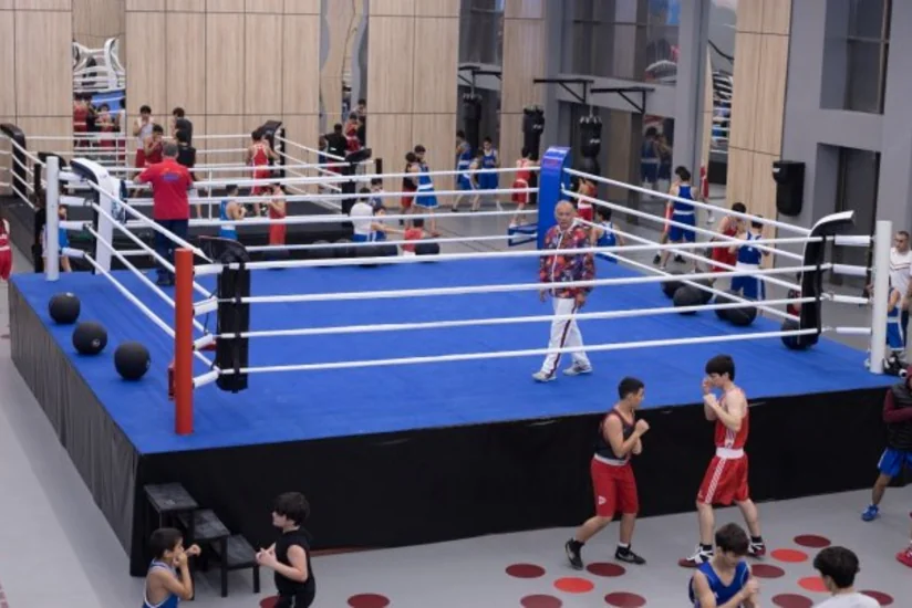 Mehdi Hüseynzadə adına Sumqayıt şəhər stadionunda boks mərkəzi fəaliyyətə başlayıb
