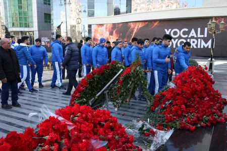 Azərbaycan ağır atletika yığmasının üzvləri Xocalı soyqırımı qurbanlarını yad edib