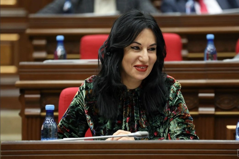Erməni deputat Nikol Paşinyanı təhqir etdi