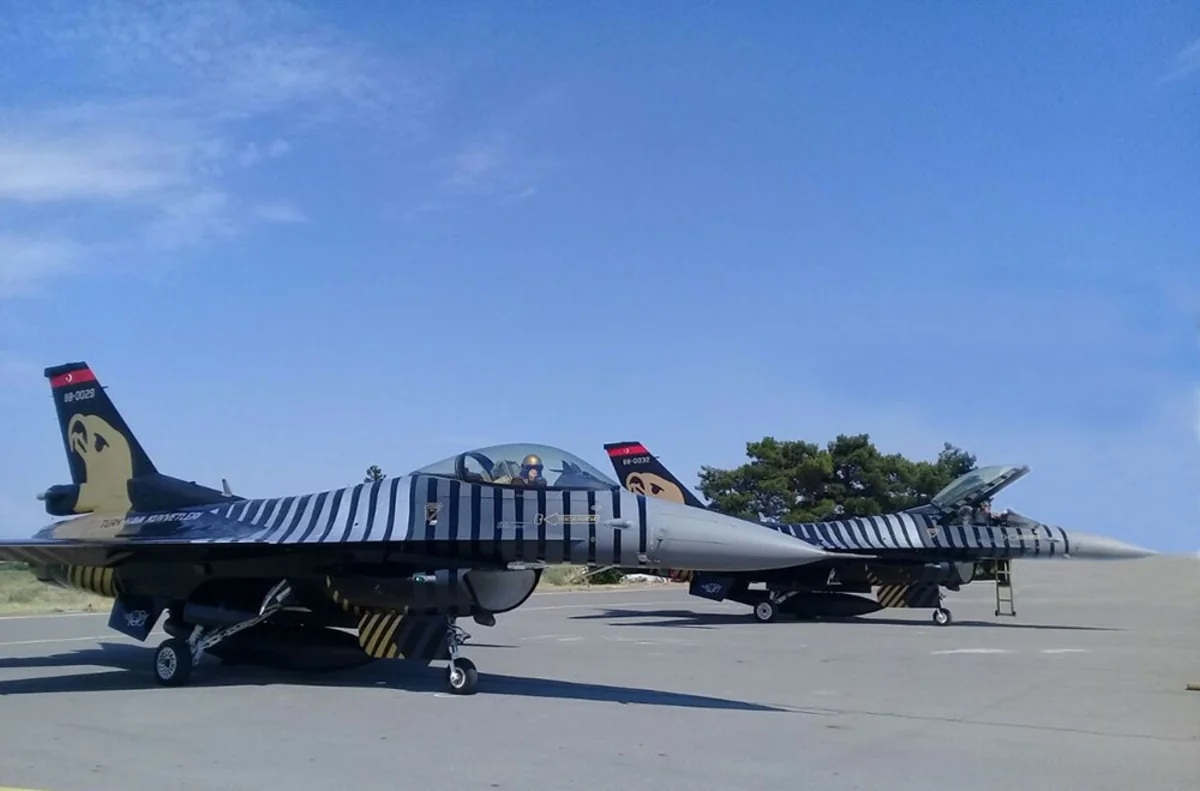 Turkish aircrafts arrive in Azerbaijan to participate in festive events