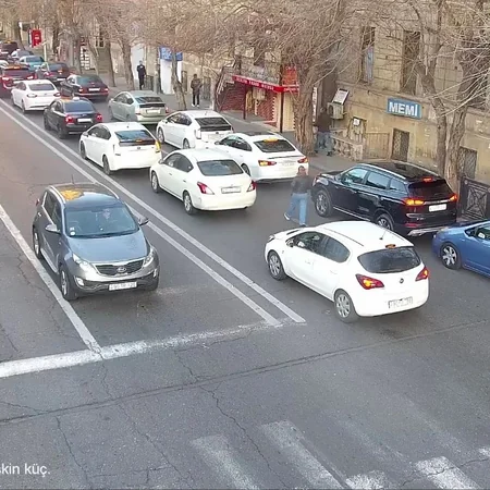 Bakının bir sıra yollarında tıxac müşahidə edilir